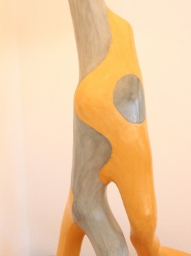 Zoom lampe Enlace ocre jaune JCL ocre ombre olivier avec abat jour blanc